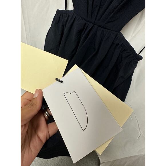 DEVEAUX Madelyn Cutout Cotton-seersucker Midi Dress - Picture 5 of 14